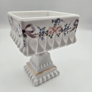 Vintage Westmoreland Milk Glass Footed Wedding Box Candy Dish Hand Paint Roses